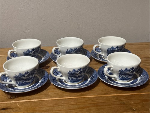 Vintage churchill blue willow - blue,