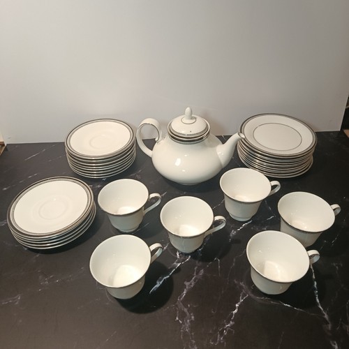 Royal doulton sarabande - royal, 32