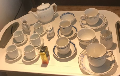 Old dolls house china tea - , set