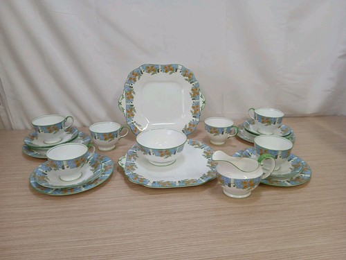 Aynsley mixed teaset - mixed,
