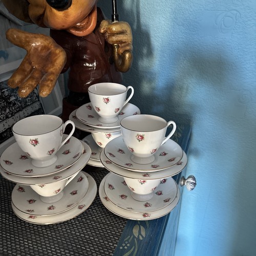 Pretty vintage bone china tea - pretty,